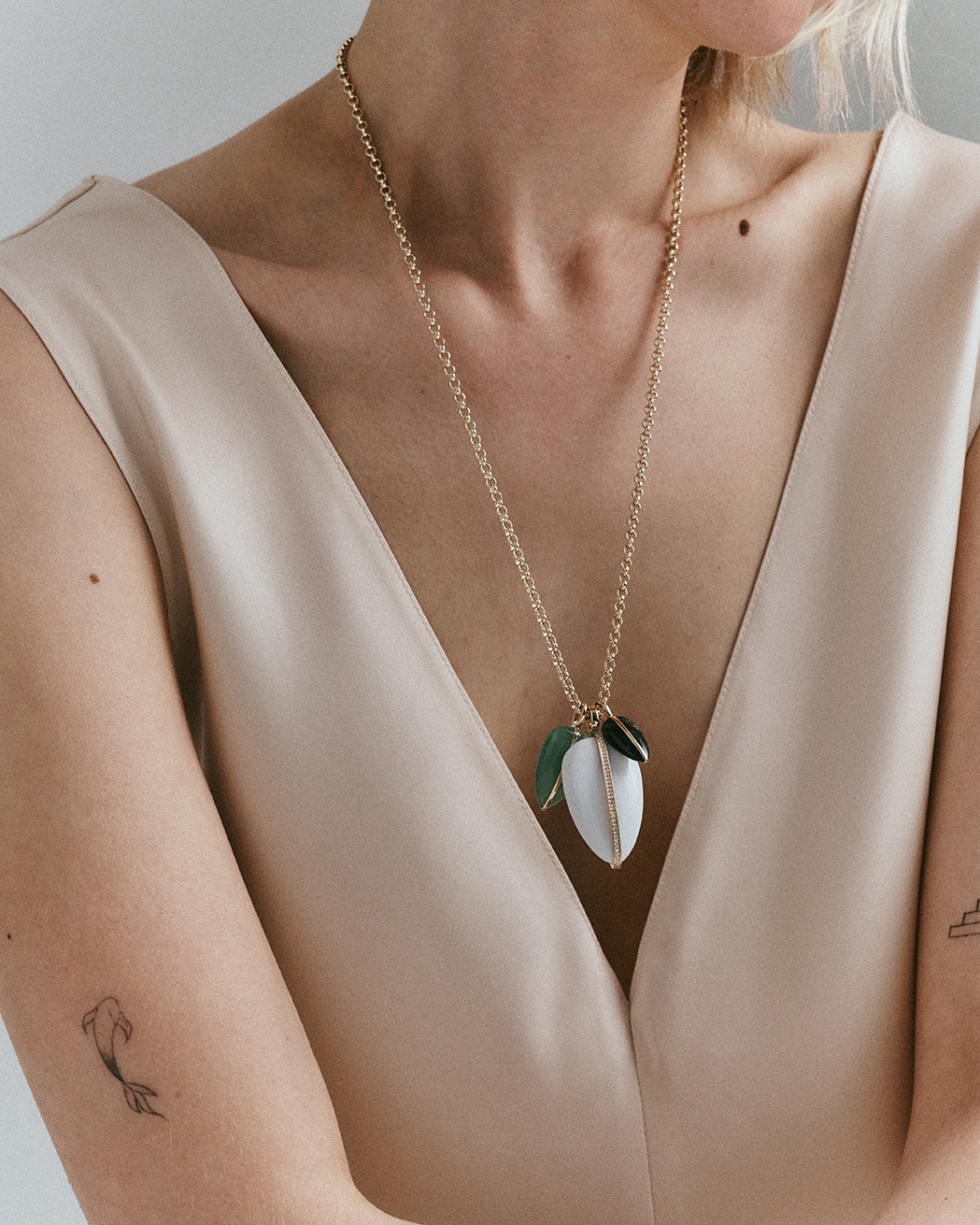 Large Pebble Pendant in Green Aventurine | 14K