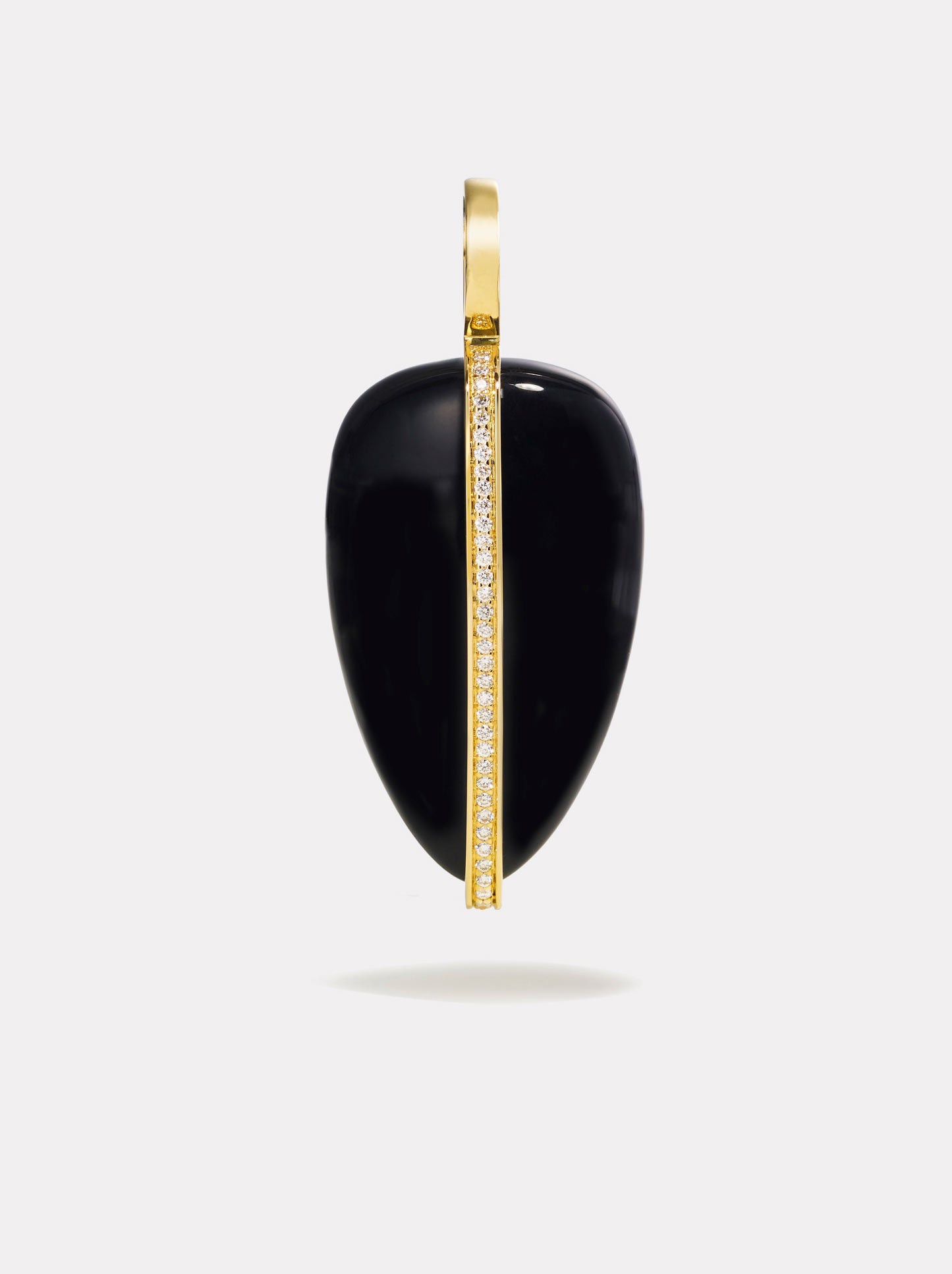 Large Diamond Pebble Pendant in Black Onyx | 14K